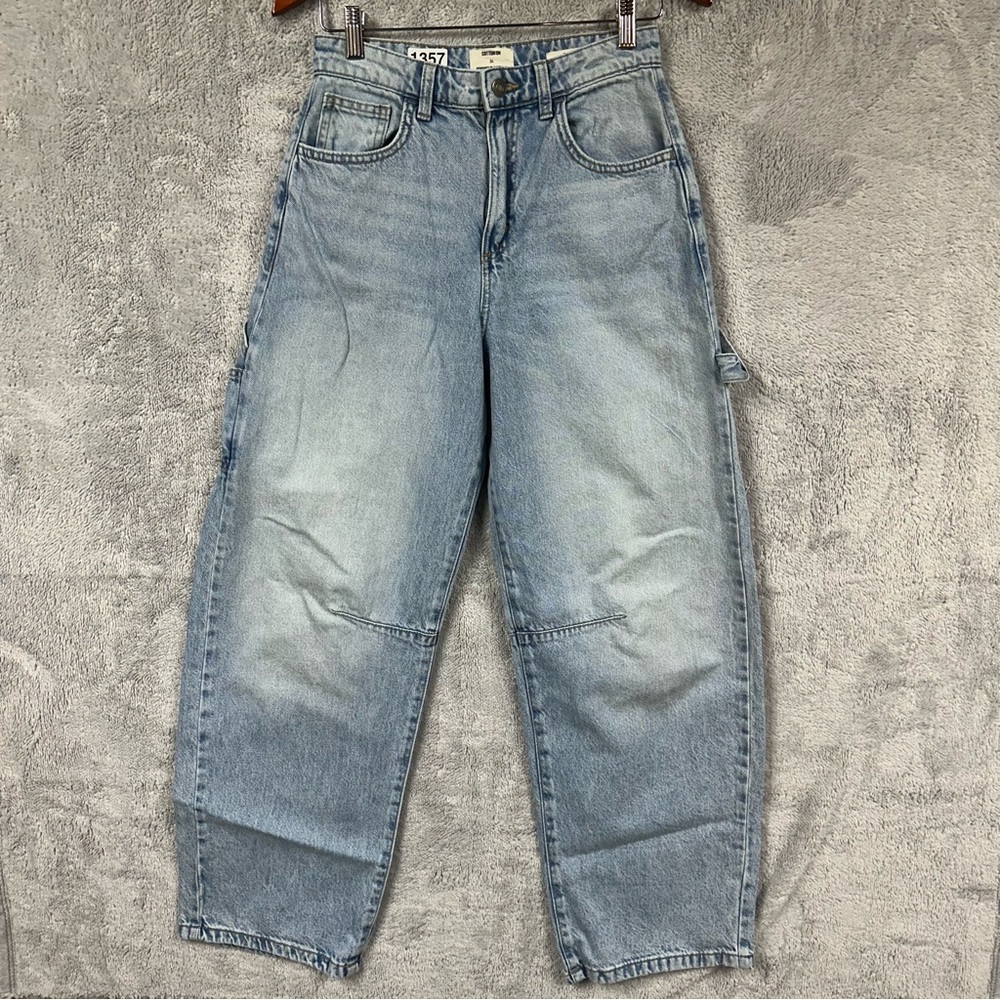 Cotton On Barrel Leg Y2K Light Wash Carpenter Jeans Size 26